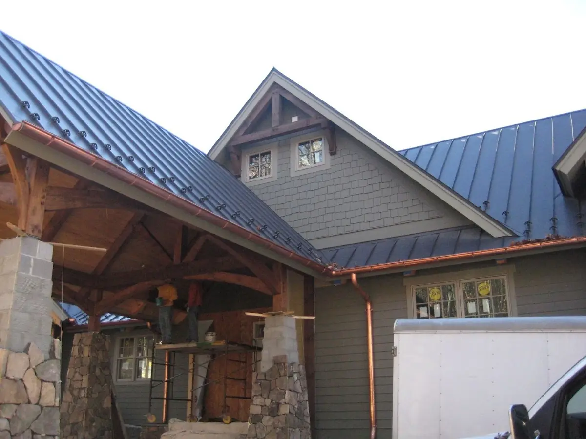 Craftsman Roofing team delivering quality roofing work in Kings Ridge